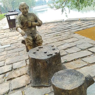 玻璃鋼樹(shù)墩，棋盤(pán)，老頭，公園情景雕塑