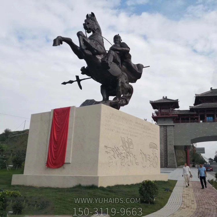 玻璃鋼仿銅戶外園林景觀大型將士騎馬的人物景觀雕塑