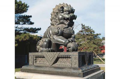 獅子雕塑-公園景區戶外大型仿真動物青石石雕獅子雕塑