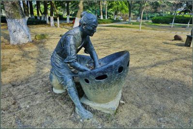 玻璃鋼仿銅戶外公園景區民俗小品主題人物雕塑